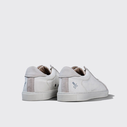 ANUTA ISLAND Women's Sneaker - White Star