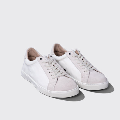 ANUTA ISLAND Women's Sneaker - White Star