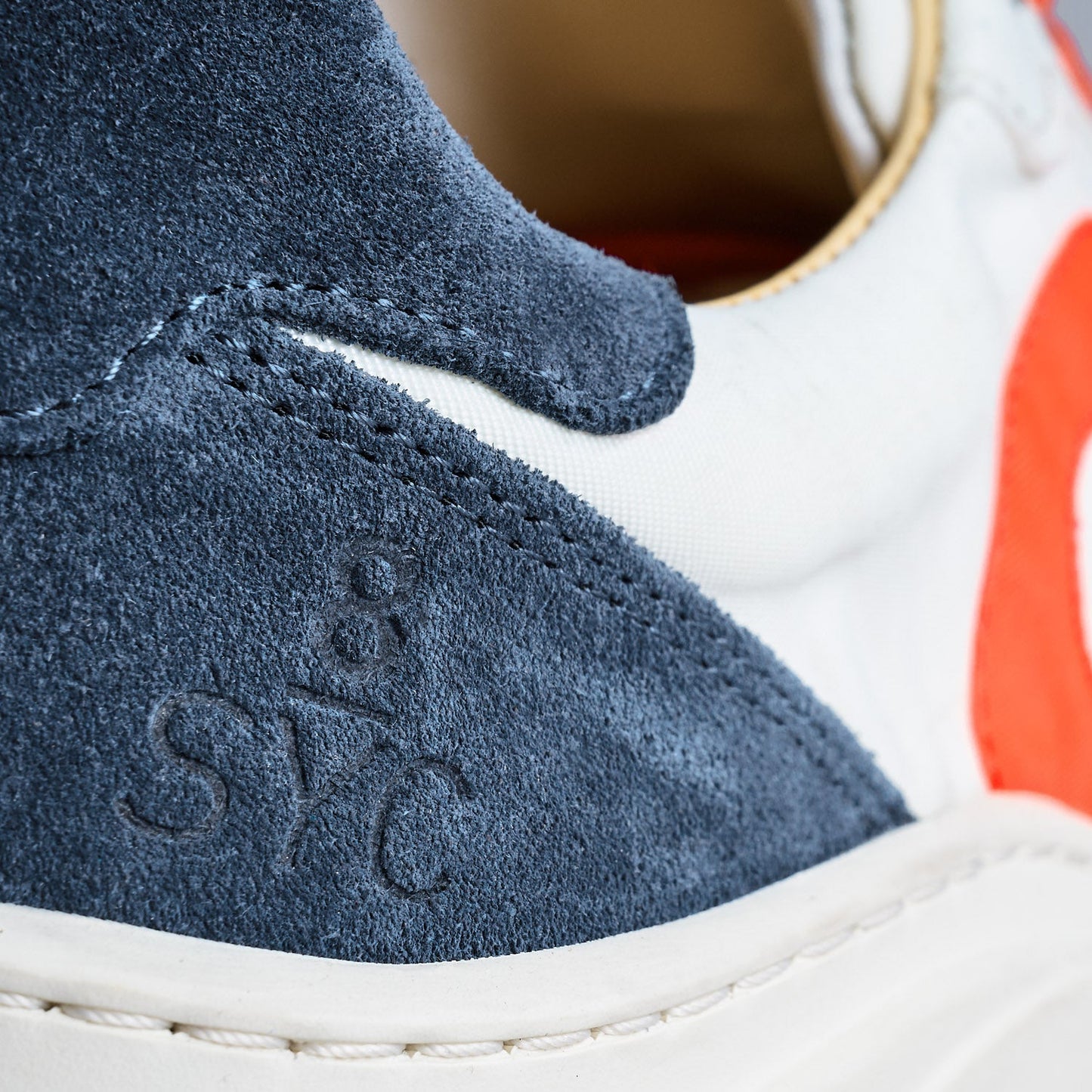 GALAPAGOS ISLAND Men's Sneakers - safety red